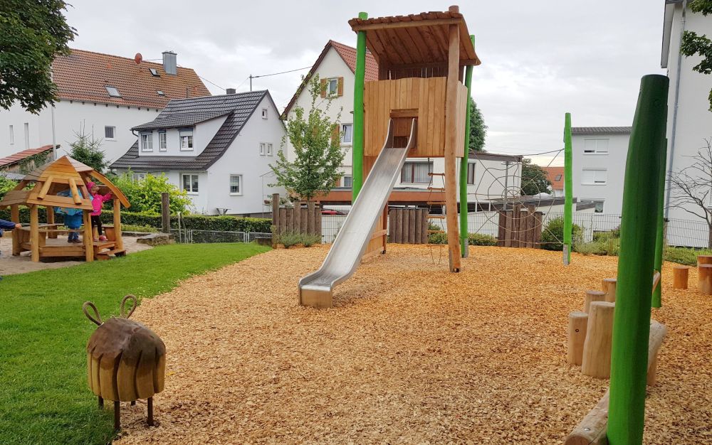 spielplatz-tommental_eningen_004